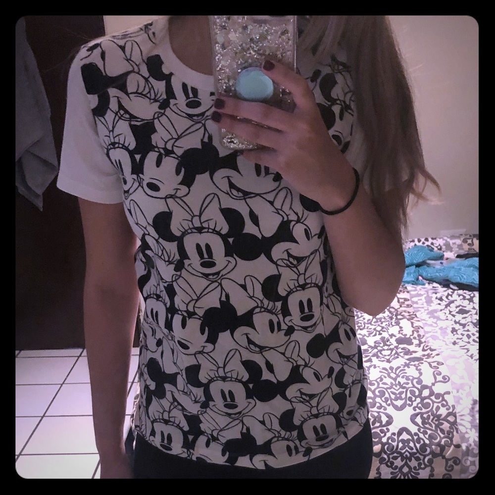 Minnie mouse t shirt ❤️